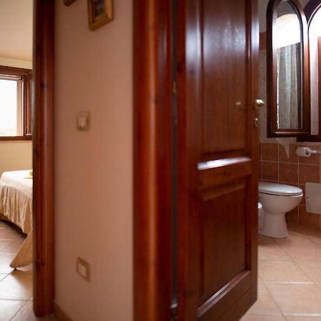 Agriturismo I Doni Del Mandorlo Αλγκέρο Εξωτερικό φωτογραφία