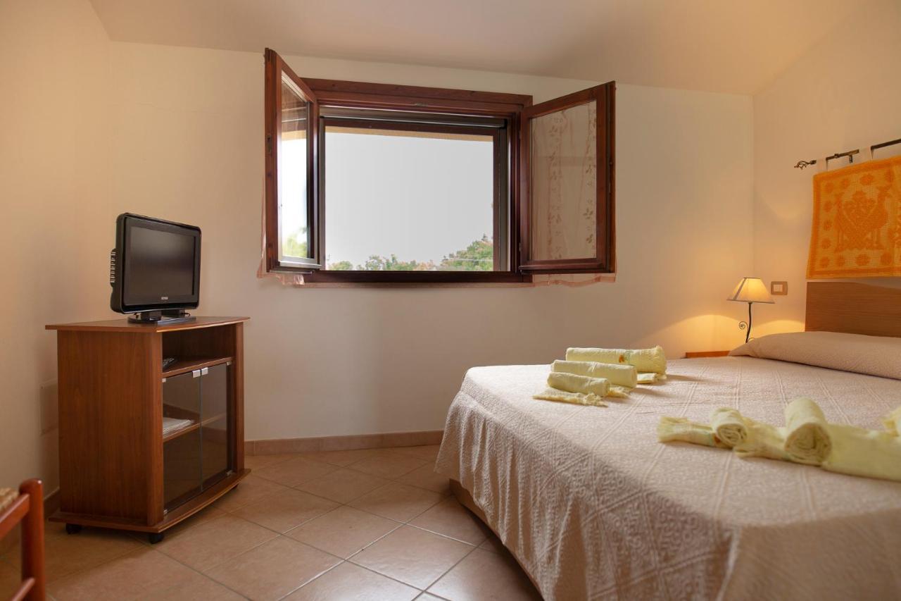 Agriturismo I Doni Del Mandorlo Αλγκέρο Εξωτερικό φωτογραφία